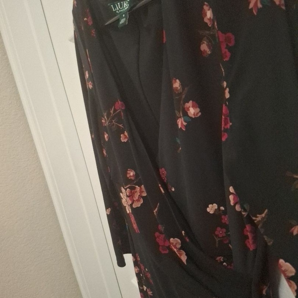 LAUREN RALPH LAUREN‎ Size 8 Black Floral Long Sleeve V-Neck Wrap Ruched Dress - Picture 3 of 11